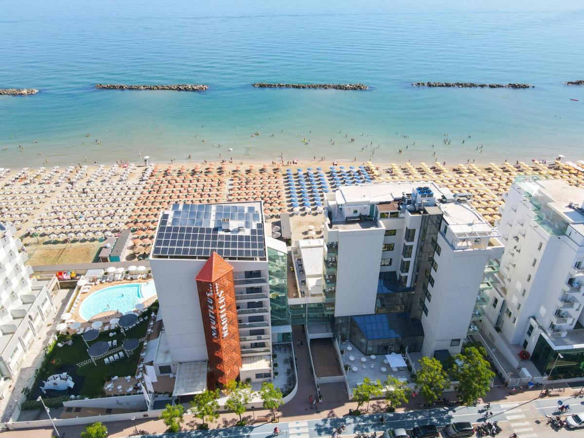 Nautilus Family Hotel Пезаро Экстерьер фото